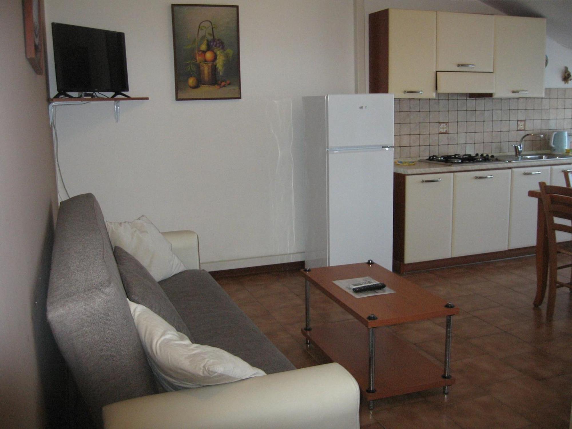 Nino'S Apartments Джардини Наксос Екстериор снимка