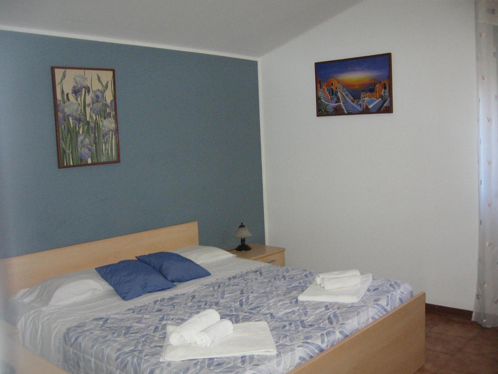 Nino'S Apartments Джардини Наксос Екстериор снимка