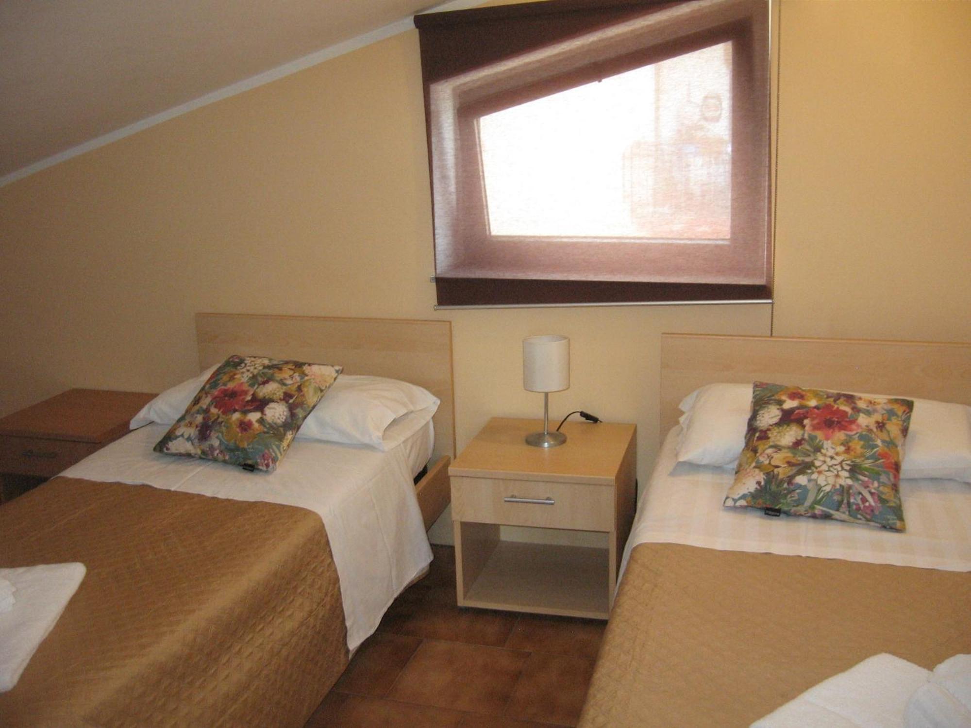Nino'S Apartments Джардини Наксос Екстериор снимка