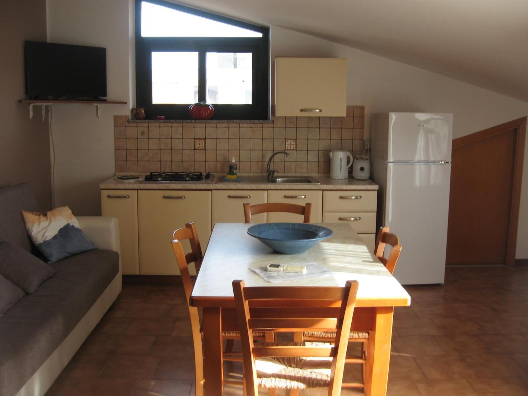 Nino'S Apartments Джардини Наксос Екстериор снимка