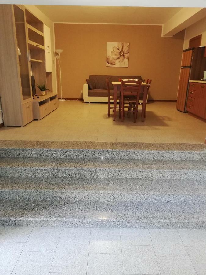 Nino'S Apartments Джардини Наксос Екстериор снимка